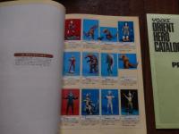 VOLKS ORIENT HERO CATALOG '92　全120頁

VOLKSのORIENT HERO CATALOG '92は、1992年に発行されたフィギュアのカタログ。多彩なキャラクターやモデルが掲載、コレクターにとって貴重な資料となっています。
様々なフィギュアの写真が掲載されており、特に1/100スケールシリーズが特徴的です。各フィギュアの詳細情報も記載されており、購入を検討する際に役立ちます。
