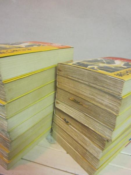 梶山季之ノンフィクション選集全5冊セットです。 梶山季之ノンフィクション選集全5冊セットです。