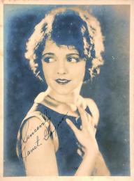 ジャネット・ゲイナー　Janet Gaynor　　サイン入りポートレイト