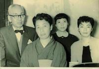 手塚治虫写真 2枚ほか