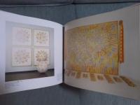 岡本信治郎　「笑う雪月花 (ころがるさくら) 」