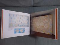 岡本信治郎　「笑う雪月花 (ころがるさくら) 」