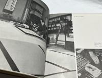 英文)木村伊兵衛写真集  4人の日本画家　横山大観・川合玉堂・上村松園・鏑木清方  Four Japanese painters : Taikan Yokoyama, Gyokudo Kawai, Shoen Uemura, Kiyokata Kaburaki : with reproductions and remarks by the artists   
49 Leica photographs by Ihee Kimura