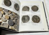 韓文)新羅瓦塼 아름다운 신라 기와, 그 천년의 숨결　Beauty & symbol of Silla tiles Beauty & symbol of Silla tiles : endless changes through thousand years