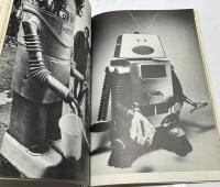 英文)ロボット　その事実、フィクション、予測　Robots: Fact, Fiction, and Prediction 