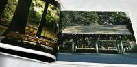 伊勢神宮 現代に生きる神話  Ise Jingu: A Modern Legend