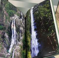 白川義員作品集　世界百名瀑 第3巻 ヨーロッパ・アジア　The World's Hundred Greatest Waterfalls