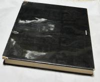 世界のトレードマークとシンボル　Trademarks and Symbols of the World