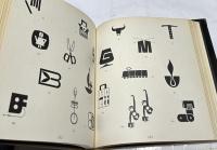 世界のトレードマークとシンボル　Trademarks and Symbols of the World