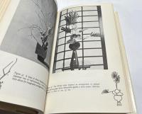 英文)現代日本のフラワーアレンジメント　Japanese flower arrangement notebook