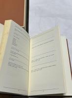 伊文)レオナルド・ダ・ヴィンチ トリヴルツィオ手稿 : ミラノトリヴルツィオ図書館蔵  1箱(全2冊) Leonardo da Vinci: Codice Trivulziano. Il Codice N.2162 della Biblioteca Trivulziana di Milano. 1 set.
