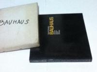 バウハウス 別冊日本語訳付2冊　The Bauhaus Weimar Dessau Chicago