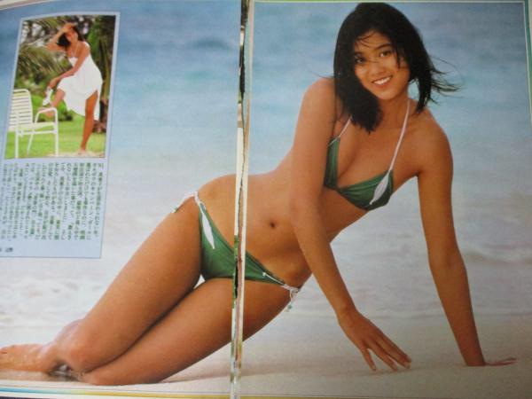 切り抜き】城戸真亜子13ページ 昭和 雑誌 タレント / 古本、中古