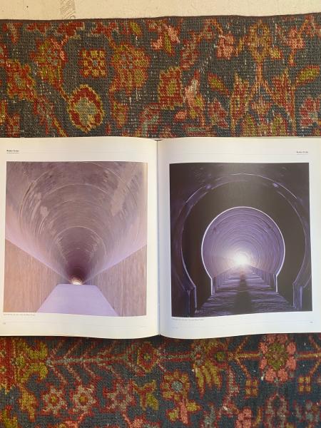 James Turrell（ジェームズ・タレル） | ¥20,000 - 日本の古本屋