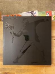 Who is Banksy?　バンクシーって誰?展