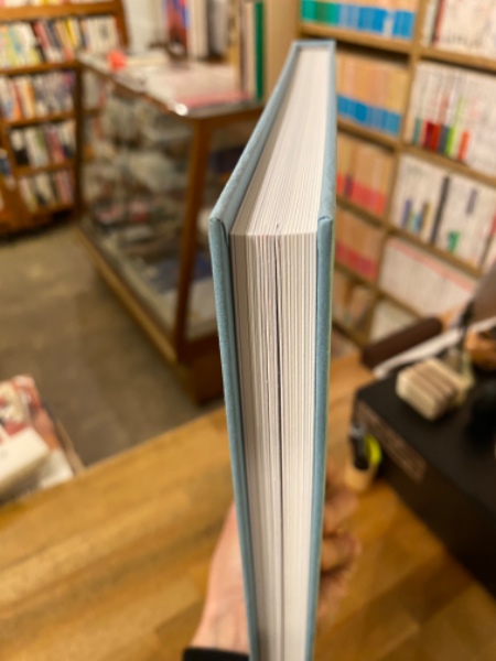 カラーフィールド 色の海を泳ぐ 図録 / 古本、中古本、古書籍の通販は