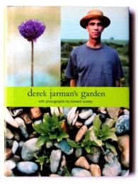 Derek Jarman's garden : With photographs by Howard Sooley