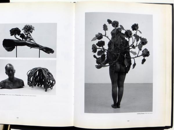 キキ・スミス【Kiki Smithi】 fit=scale-down,w=1200