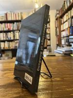 Meanings of Bandung : postcolonial orders and decolonial visions