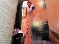 The Cook's Room: A Celebration of the Heart of the Home1991/8/1
Alan Davidson　世界の台所写真集