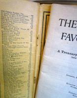 The Golden Book of Favorite Songs: A Treasury of the Best Songs of Our People
