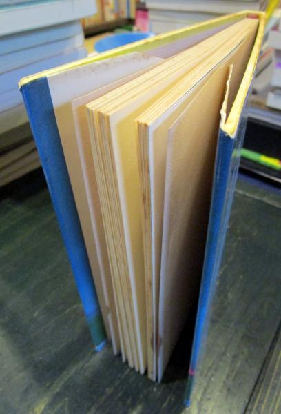 小さな雲の詩 : やなせ・たかし詩画集(やなせたかし 著) / 古本、中古