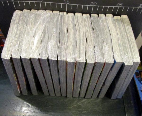 鬼滅の刃1-23巻セット 21巻・22巻・23巻グッズ同梱版未開封(吾峠