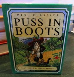 Puss in Boots (Mini classics)