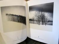 MICHAEL KENNA IN HOKKAIDO
IN HOKKAIDO : Landscapes and Memory　　英語・日本語