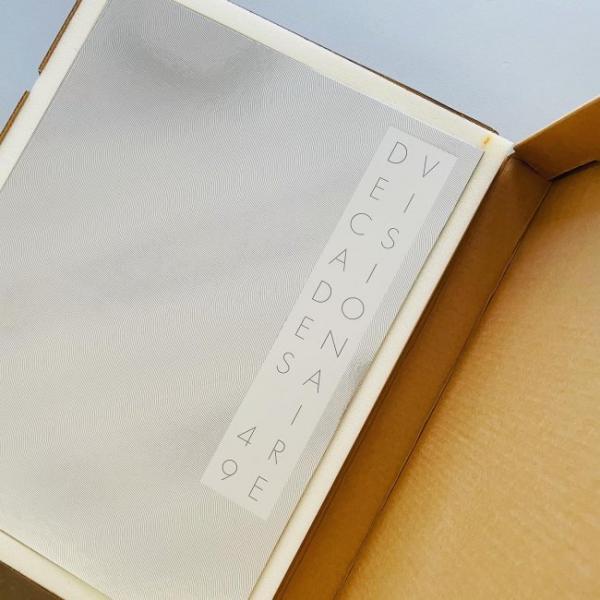 【限定4000部・2007年】VISIONAIRE 49 ヴィジョネア伊勢丹 限定4000部・2007年】VISIONAIRE 49 ヴィジョネア伊勢丹