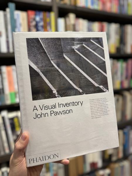 John Pawson - A Visual Inventory ジョンポーソン John Pawson's visual inventory provides a rich glimpse into