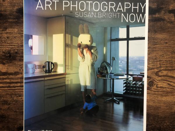 Art photography now(Susan Bright) / 古本、中古本、古書籍の通販は