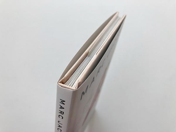 洋書 MARC JACOBS BRIDGET FOLEY ASSOULINE Marc Jacobs (Memoire): Foley, Bridget: 9782843236303: Amazon