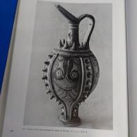 クレタ島の美術
 L'art de la Crete：Neolithique et Minoenne Christian Zervos
