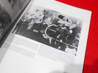 German Uniforms, Insignia & Equipment 1918-1923: Freikorps, Reichswehr, Vehicles, Weapons (Schiffer Military History)