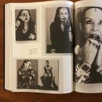 [英]Carine Roitfeld: Irreverent