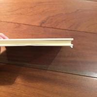 白い部屋 デイルーム