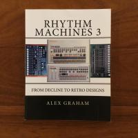 [英]Rhythm Machines 1-3セット 1:The rise and fall of the presets 2:The 1980s Drum Computers 3:From Decline To Retro Designs
