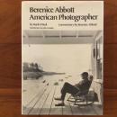 [英]Berenice Abbott: American Photographer