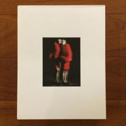 [英]Rei Kawakubo/Comme des Garcons: Art of the In-Between