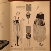 [英]Erte's Fashion Designs