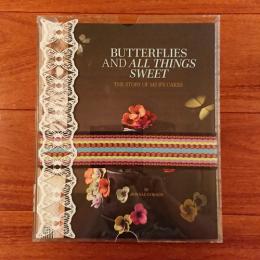 [英]Butterflies and All Things Sweet: The Story of Ms. B's Cakes