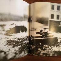 [英]Hitler Moves East