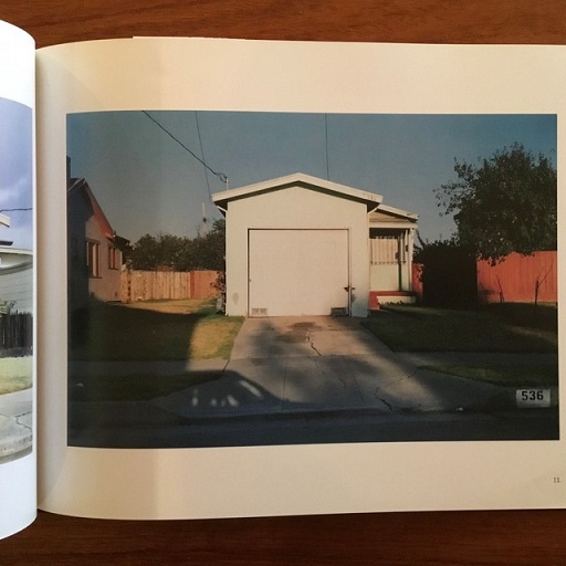 英]House Pictures(Henry Wessel) / 古本、中古本、古書籍の通販は