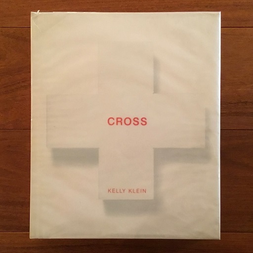 Cross　Kelly 　ケリー・クレイン 英]Cross(Kelly Klein) / 古本、中古本、古書籍の通販は「日本の古本屋