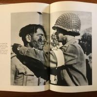 [英]Images of WAR