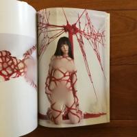 一鬼のこ写真集　Red