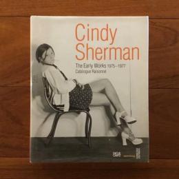 [英]Cindy Sherman The Early Works 1975-1977 Catalogue Raisonne
