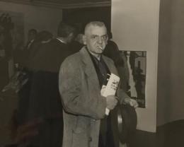 [英]Weegee vintage untitled print self portrait