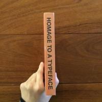 [英]Helvetica: Homage to a Typeface